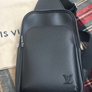 Louis Vuitton Black Men's Belt Bag